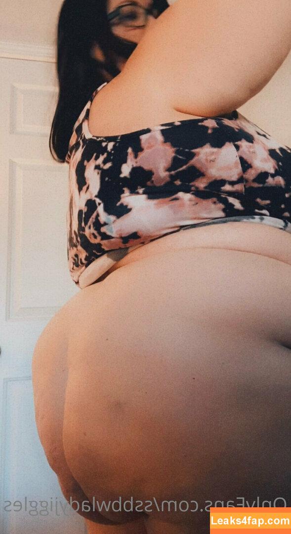 ssbbwladyjiggles /  leaked photo photo #0079