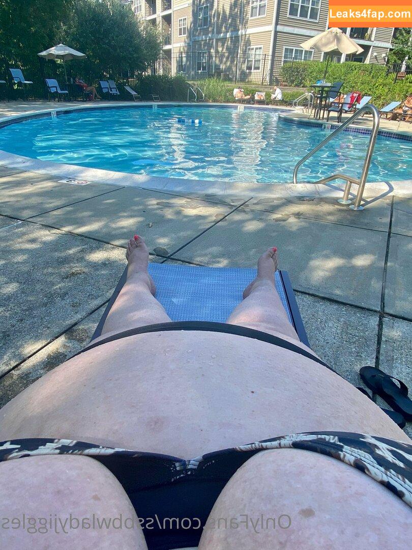 ssbbwladyjiggles /  leaked photo photo #0215