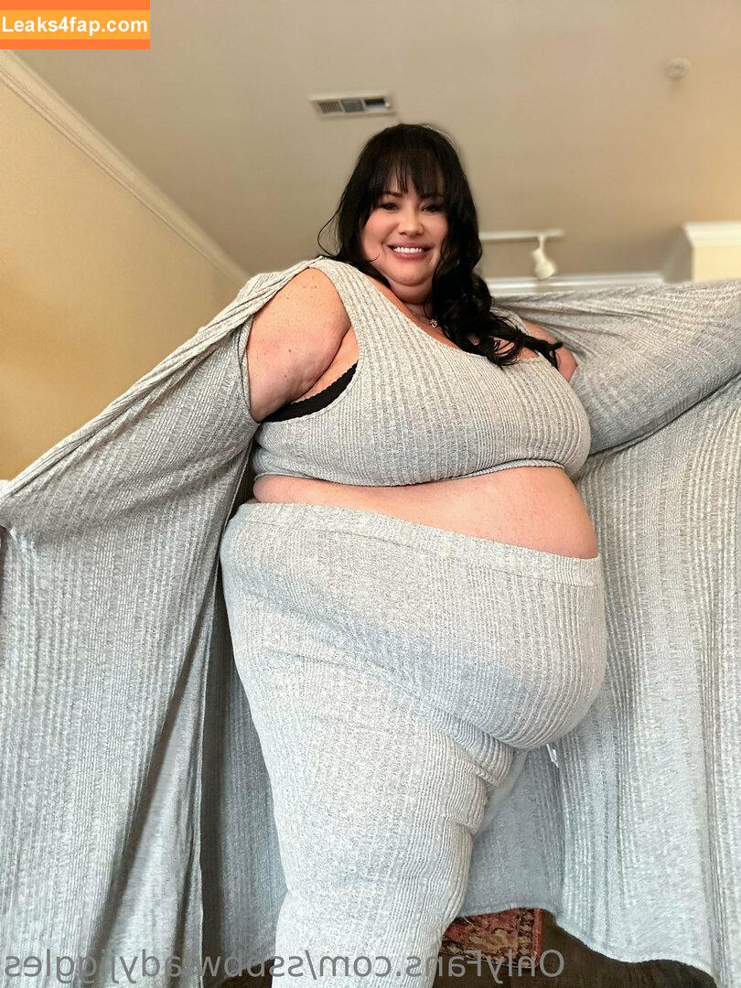 ssbbwladyjiggles /  leaked photo photo #0253