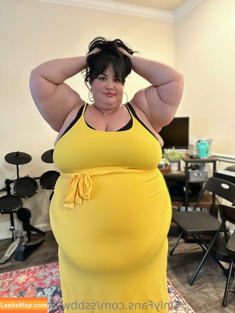 ssbbwladyjiggles /  leaked photo photo #0259