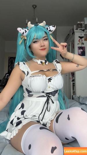 sspoekie photo #0102