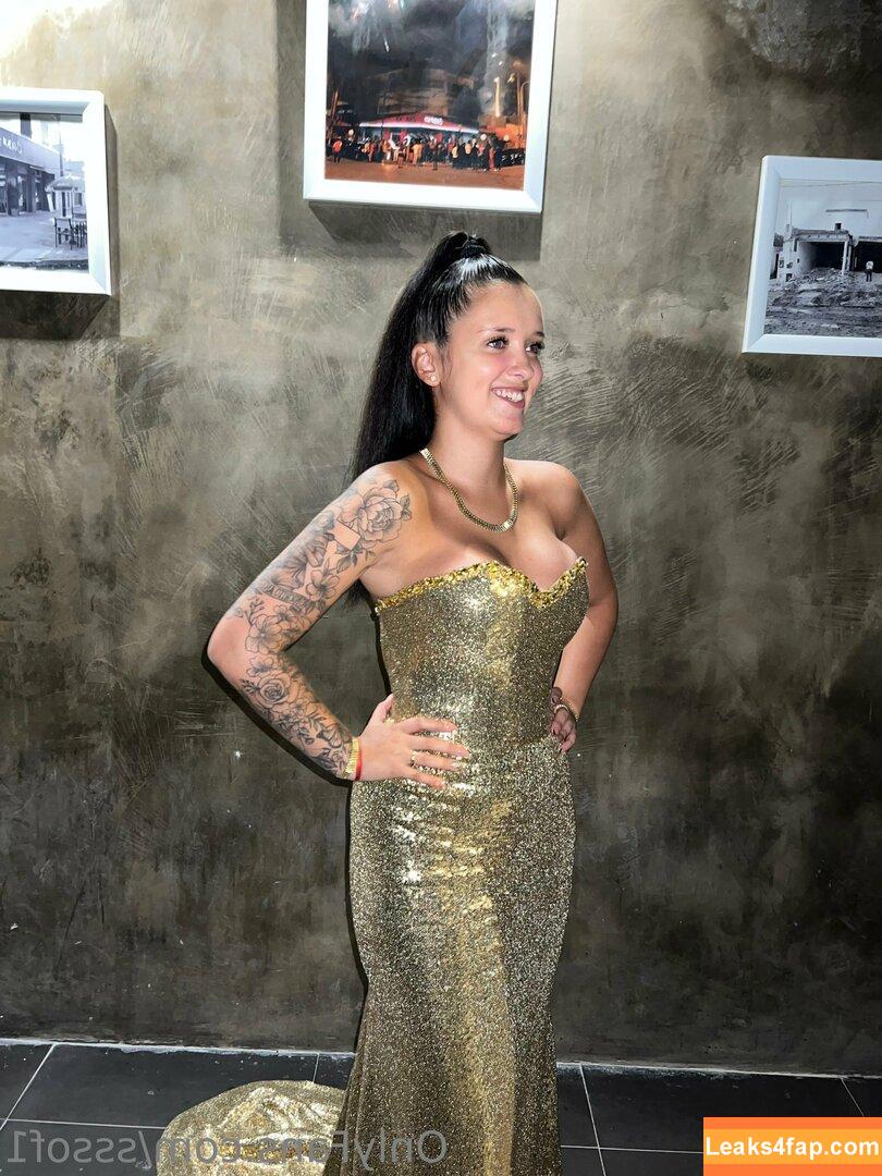 sssof1 / _so_low_lolo_ leaked photo photo #0015
