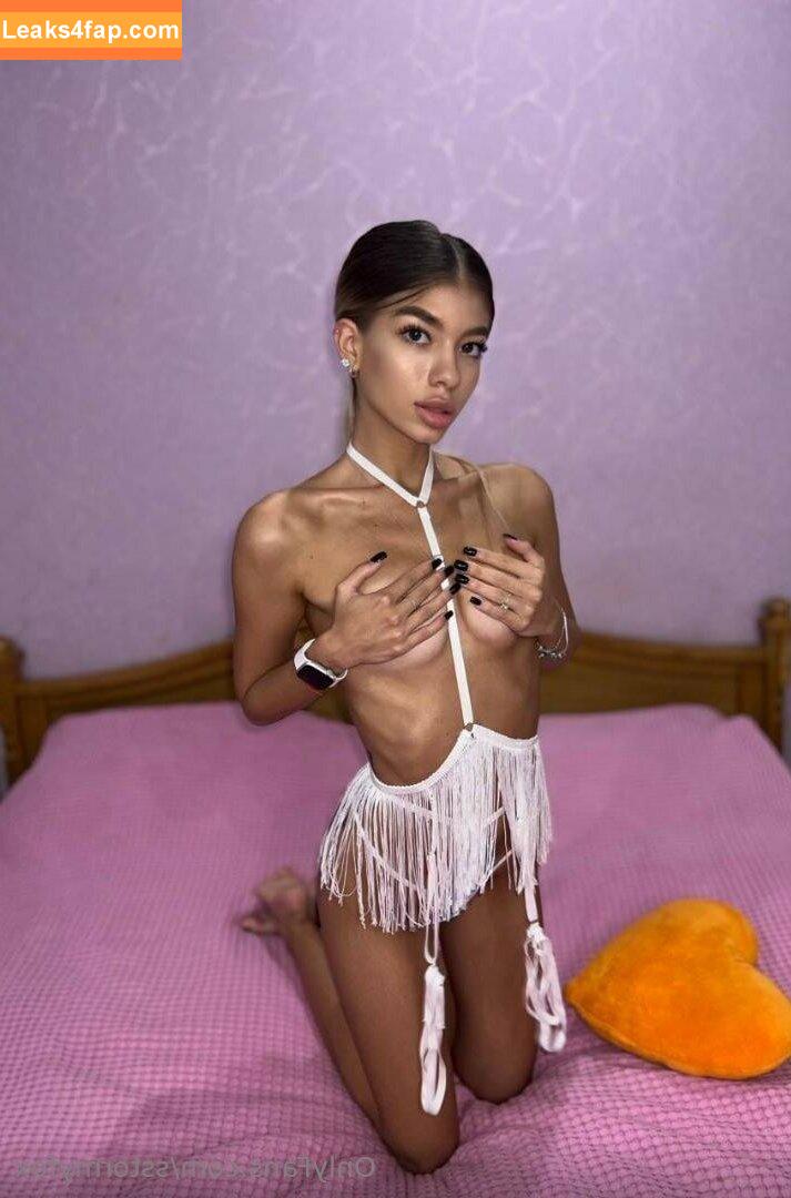 sstormyfox / st0rmfox leaked photo photo #0299