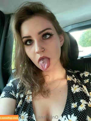 sstormyfox photo #0013