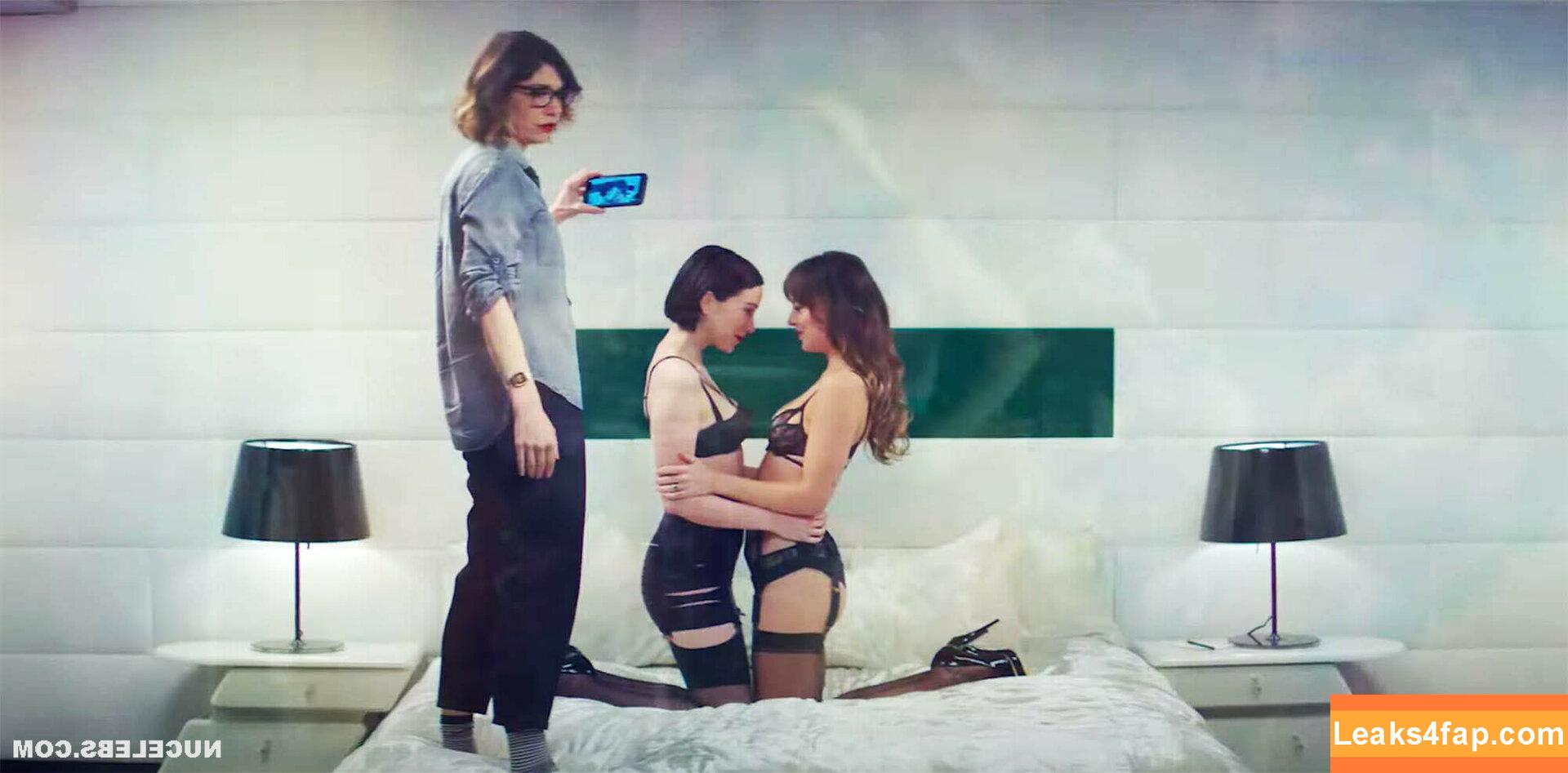 St Vincent / Annie Erin Clark / muddaub / st_vincent leaked photo photo #0017