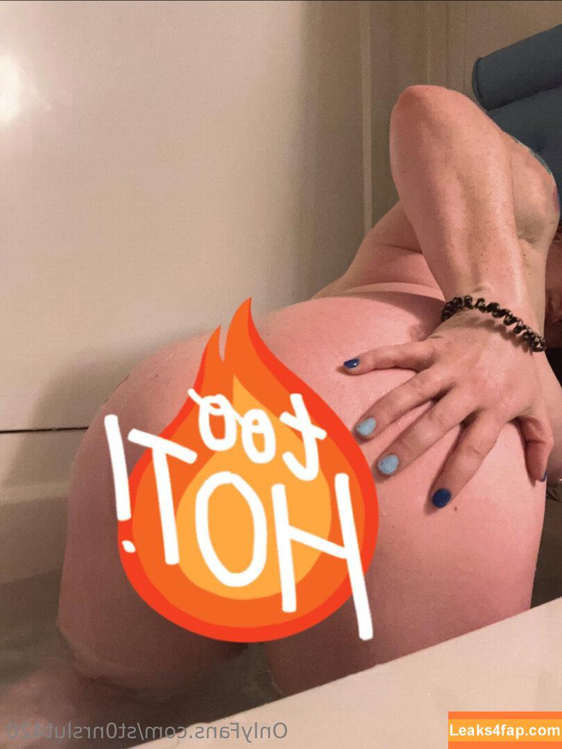 st0nrslut420 /  leaked photo photo #0010