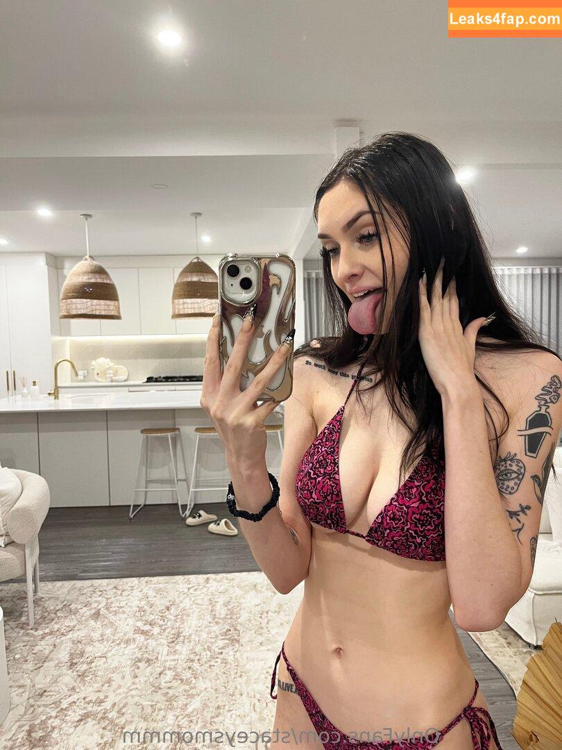 staceysmommm / stacys.mommm leaked photo photo #0011