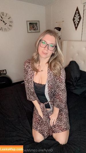 stackedbombshell photo #0008