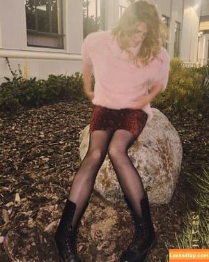 Stana Katic photo #0186