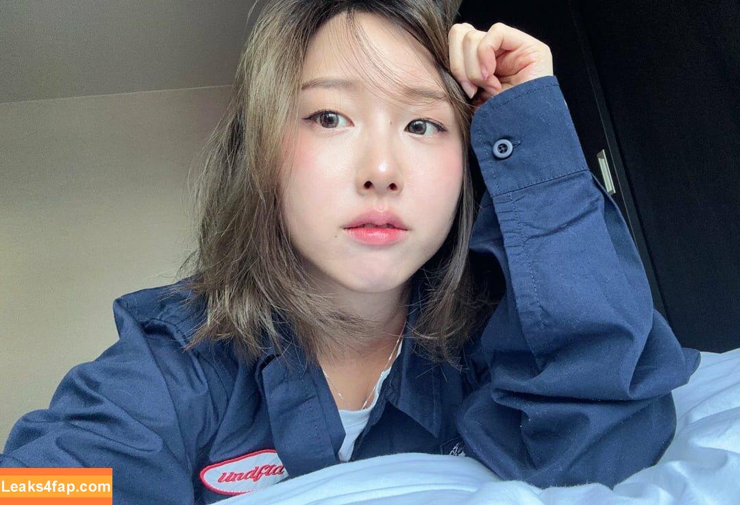 Starsmitten / celine / starsmitten_ leaked photo photo #0095