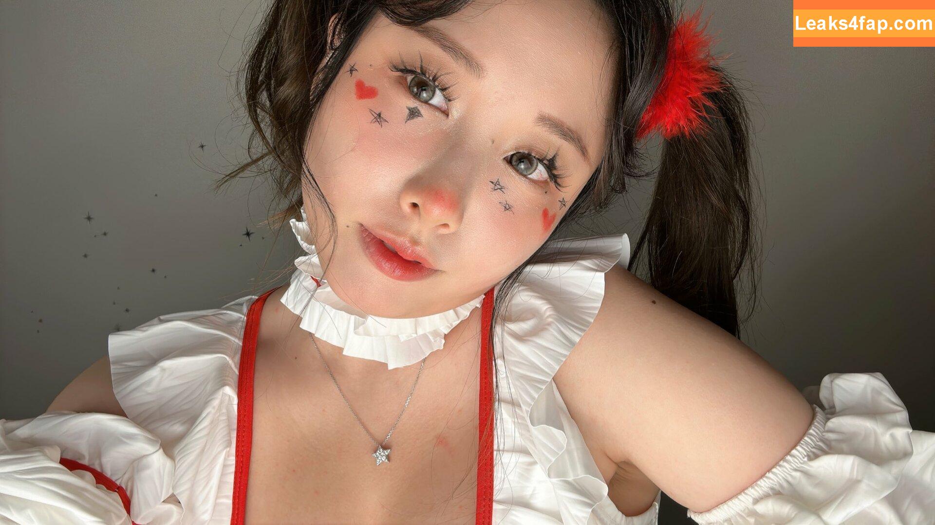 Starsmitten / celine / starsmitten_ leaked photo photo #0308