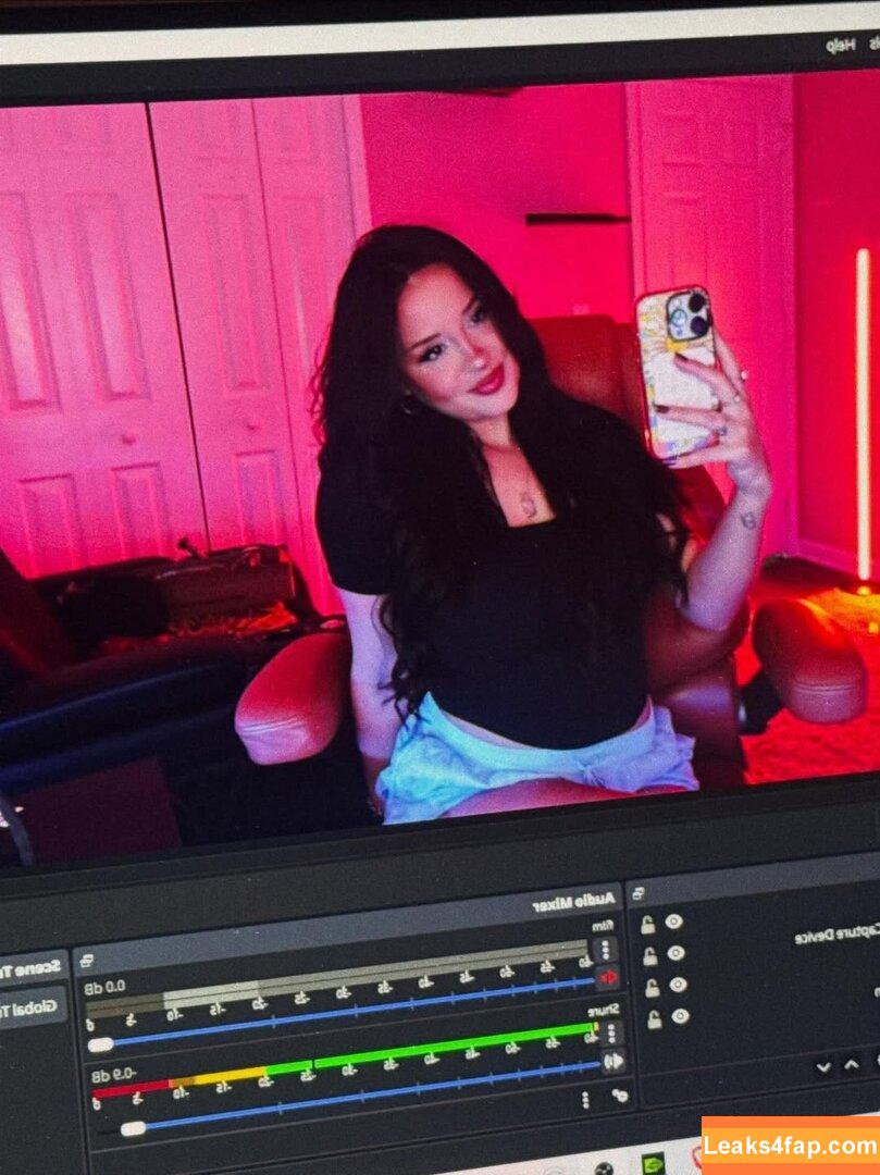 Stef Solari / stef_solari слитое фото фото #0374