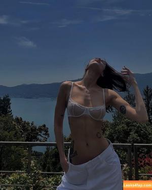 Stefani Mohort photo #0012