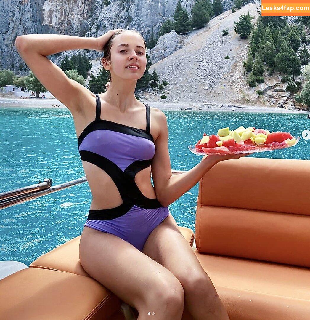 Stefania Deriabina / Derwald / st.efania4105 / xostefania leaked photo photo #0001