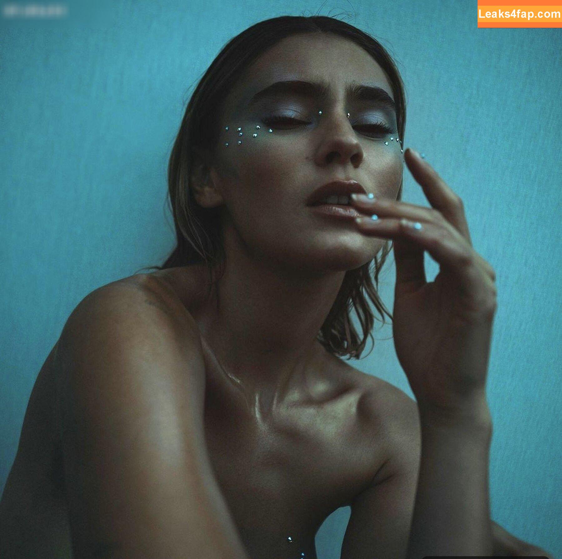 Stefanie Giesinger / stefaniegiesinger / steffigiesinger leaked photo photo #0112