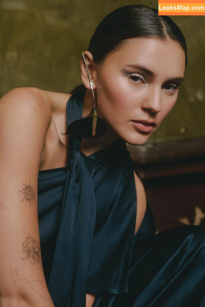 Stefanie Giesinger / stefaniegiesinger / steffigiesinger leaked photo photo #0384