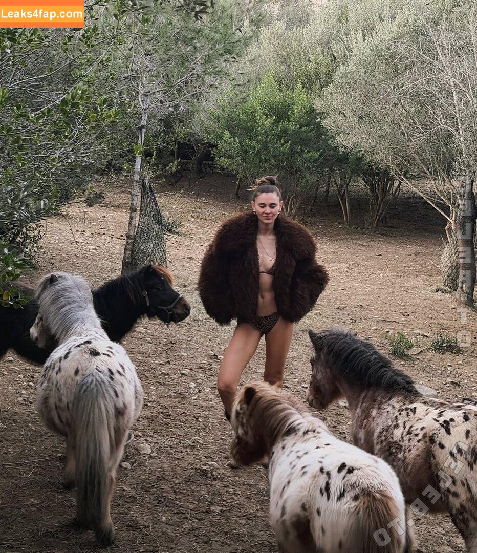 Stefanie Giesinger / StefanieGiesinger1 / https: / stefaniegiesinger / steffigiesinger leaked photo photo #0415