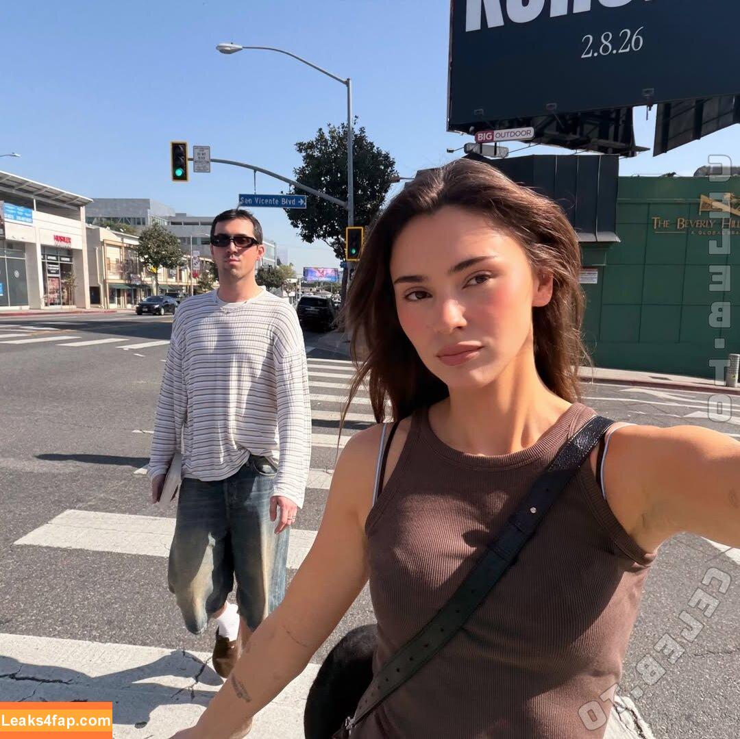 Stefanie Giesinger / StefanieGiesinger1 / https: / stefaniegiesinger / steffigiesinger leaked photo photo #0421