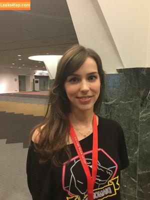 Stefanie Joosten photo #0044