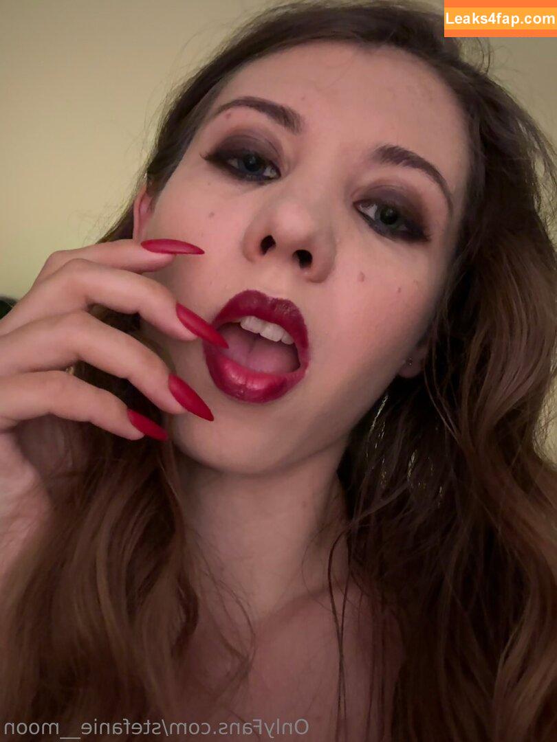 Stefanie Moon / stefanie.moon69 / stefanie__moon leaked photo photo #0008