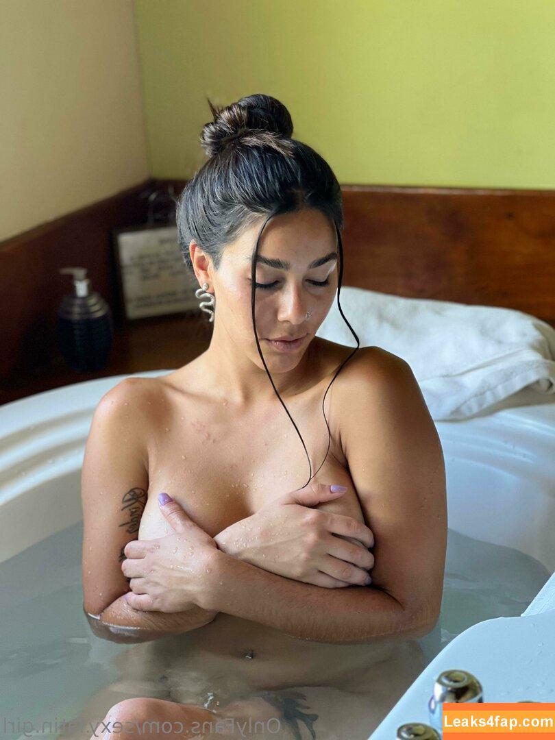 stefanyfoxy / stefani.foxy leaked photo photo #0004