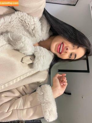 Steffany Garcia photo #0014