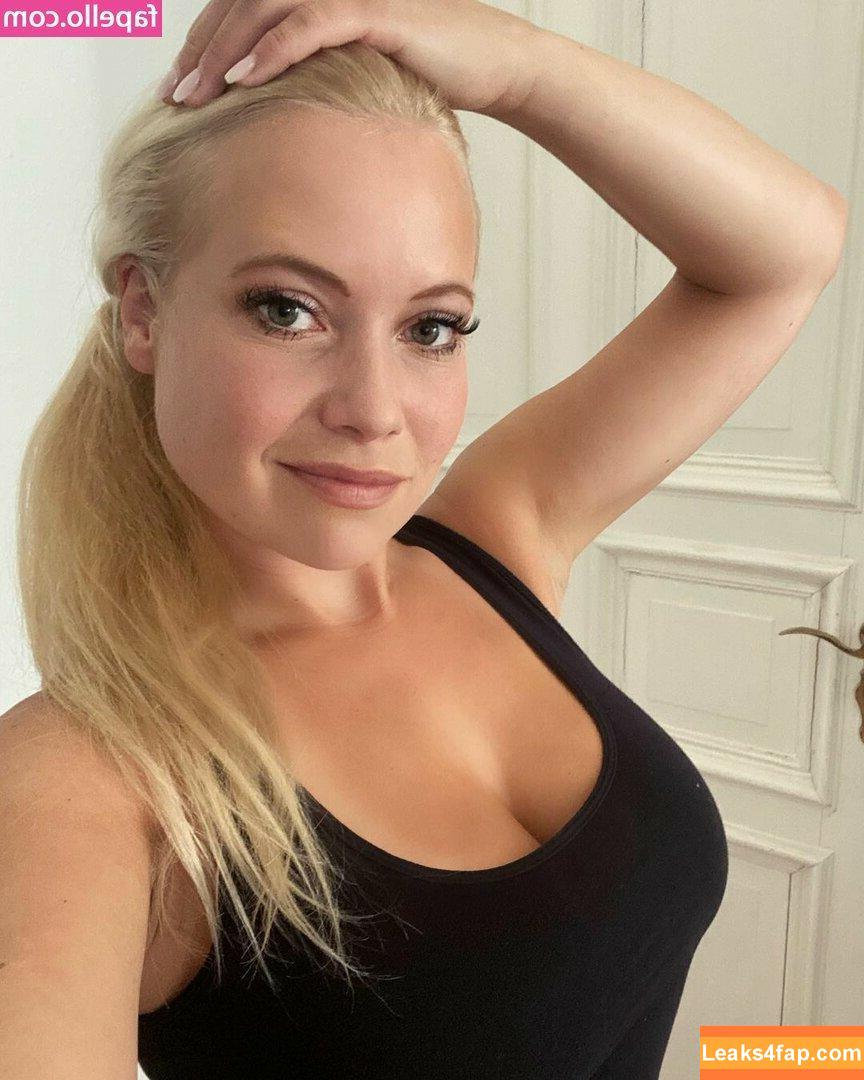 Steffi Landerer / steffymetal leaked photo photo #0024