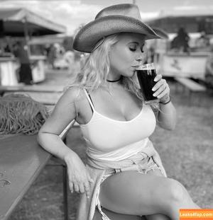 Steffi Landerer photo #0002