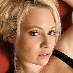 Steffi Landerer photo #0009