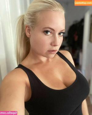 Steffi Landerer photo #0025