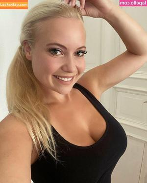 Steffi Landerer photo #0026