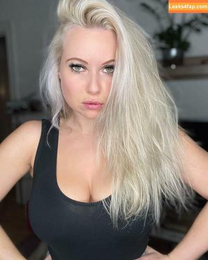 Steffi Landerer photo #0069