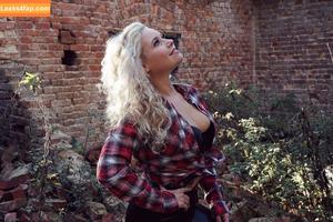 Steffi Landerer photo #0089