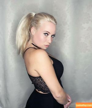 Steffi Landerer photo #0119