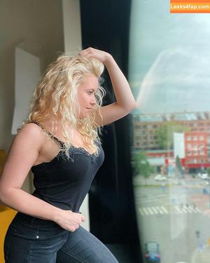 Steffi Landerer photo #0222