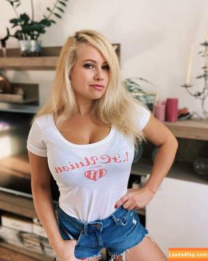 Steffi Landerer photo #0255