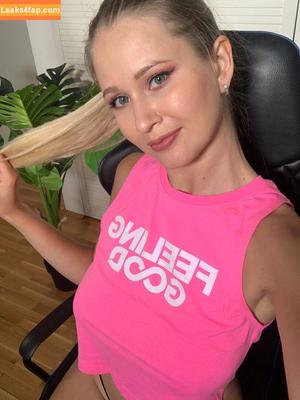 Stella Cardo photo #0190