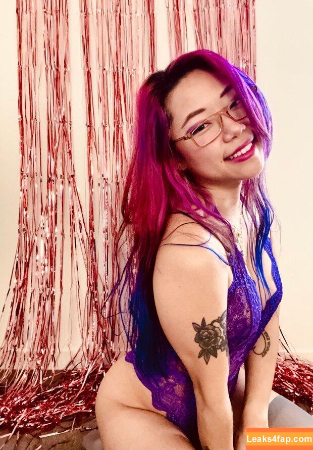 Stella Chung / ParallaxStella / therealparallaxstella leaked photo photo #0075