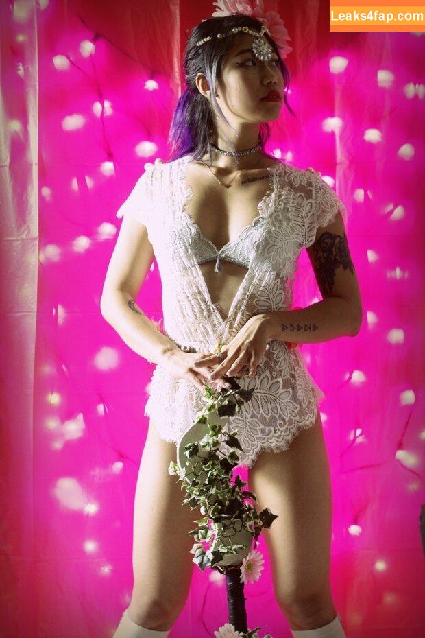 Stella Chung / ParallaxStella / therealparallaxstella leaked photo photo #0085