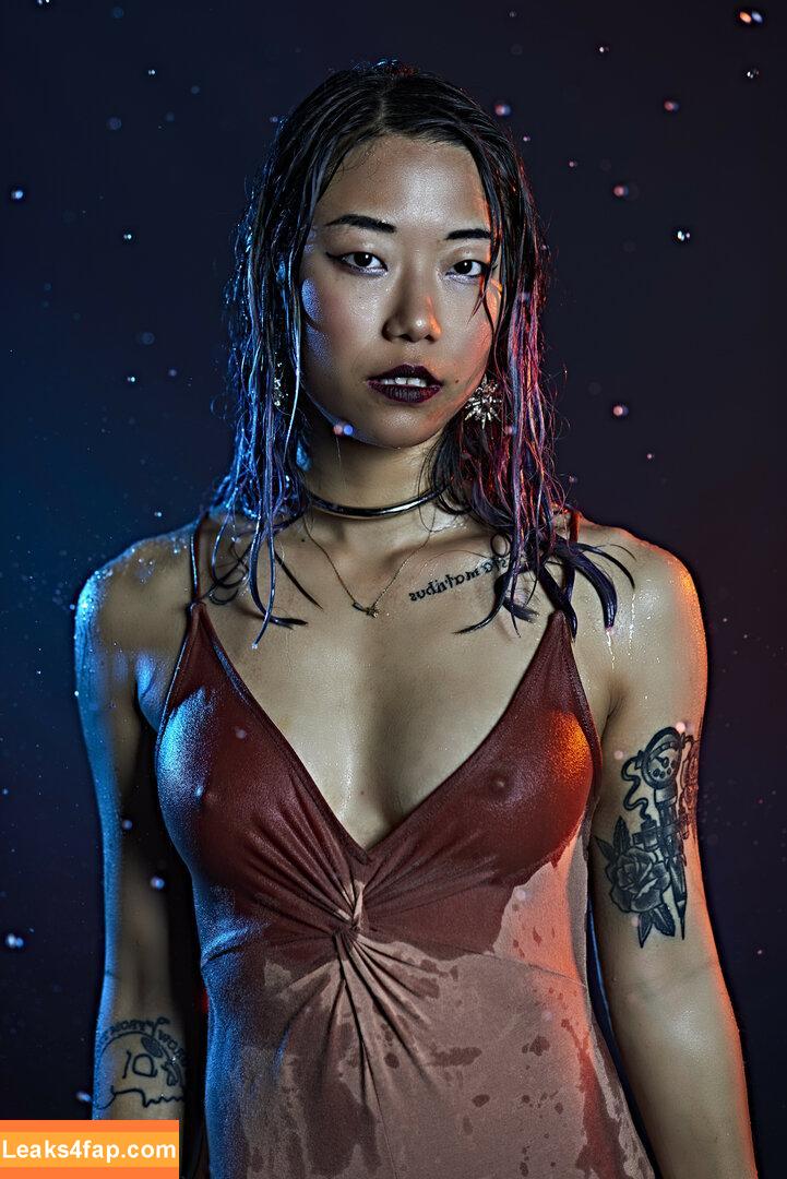 Stella Chung / ParallaxStella / therealparallaxstella leaked photo photo #0105