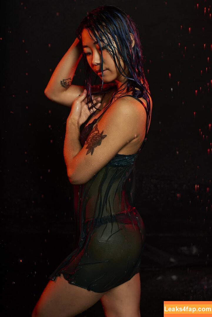 Stella Chung / ParallaxStella / therealparallaxstella leaked photo photo #0279
