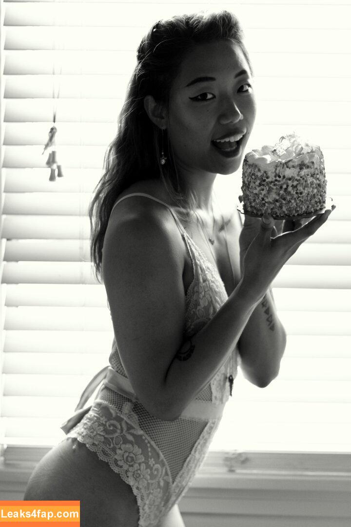 Stella Chung / ParallaxStella / therealparallaxstella leaked photo photo #0314