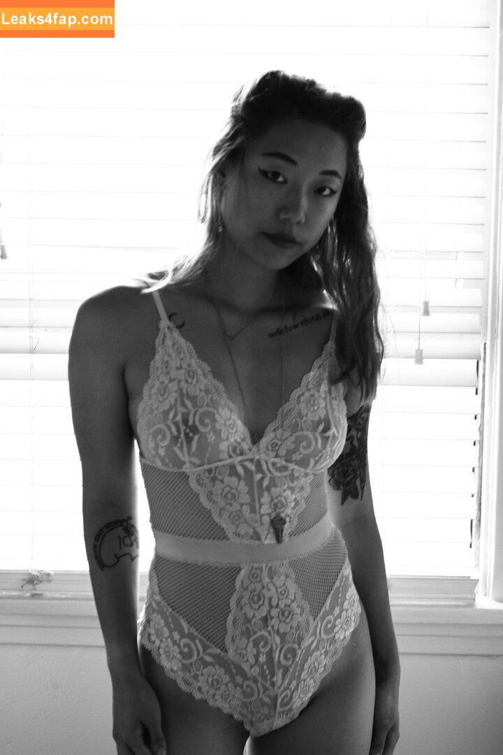 Stella Chung / ParallaxStella / therealparallaxstella leaked photo photo #0317