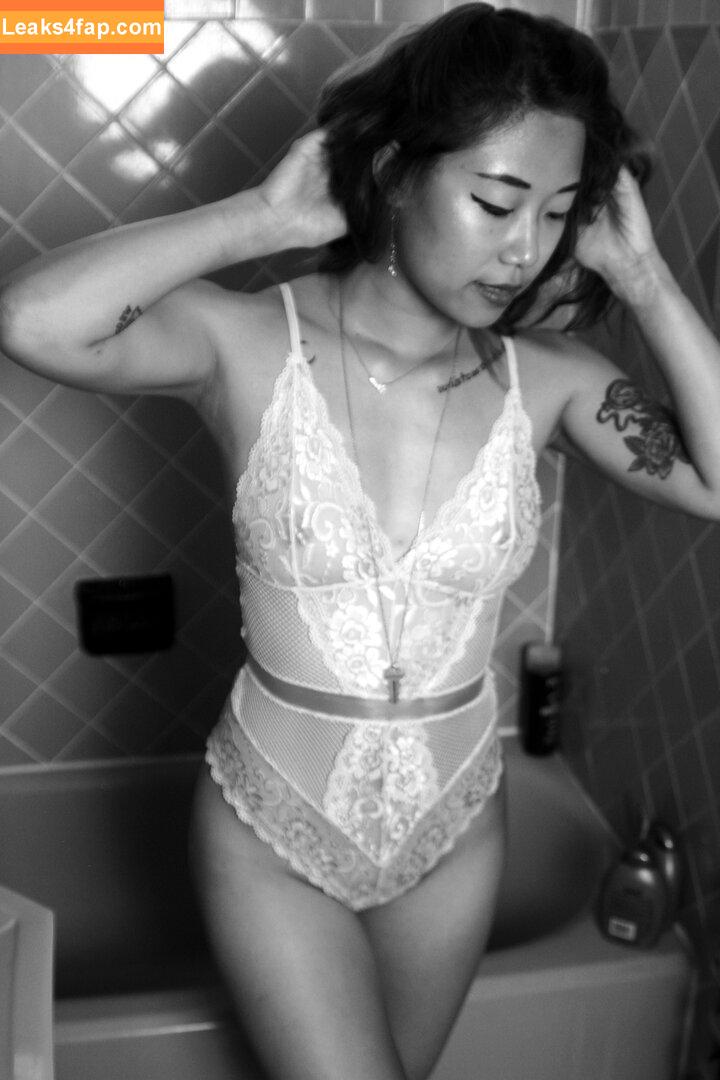 Stella Chung / ParallaxStella / therealparallaxstella leaked photo photo #0331