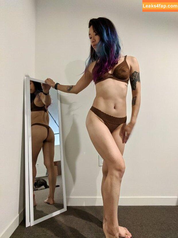 Stella Chung / ParallaxStella / therealparallaxstella leaked photo photo #0381