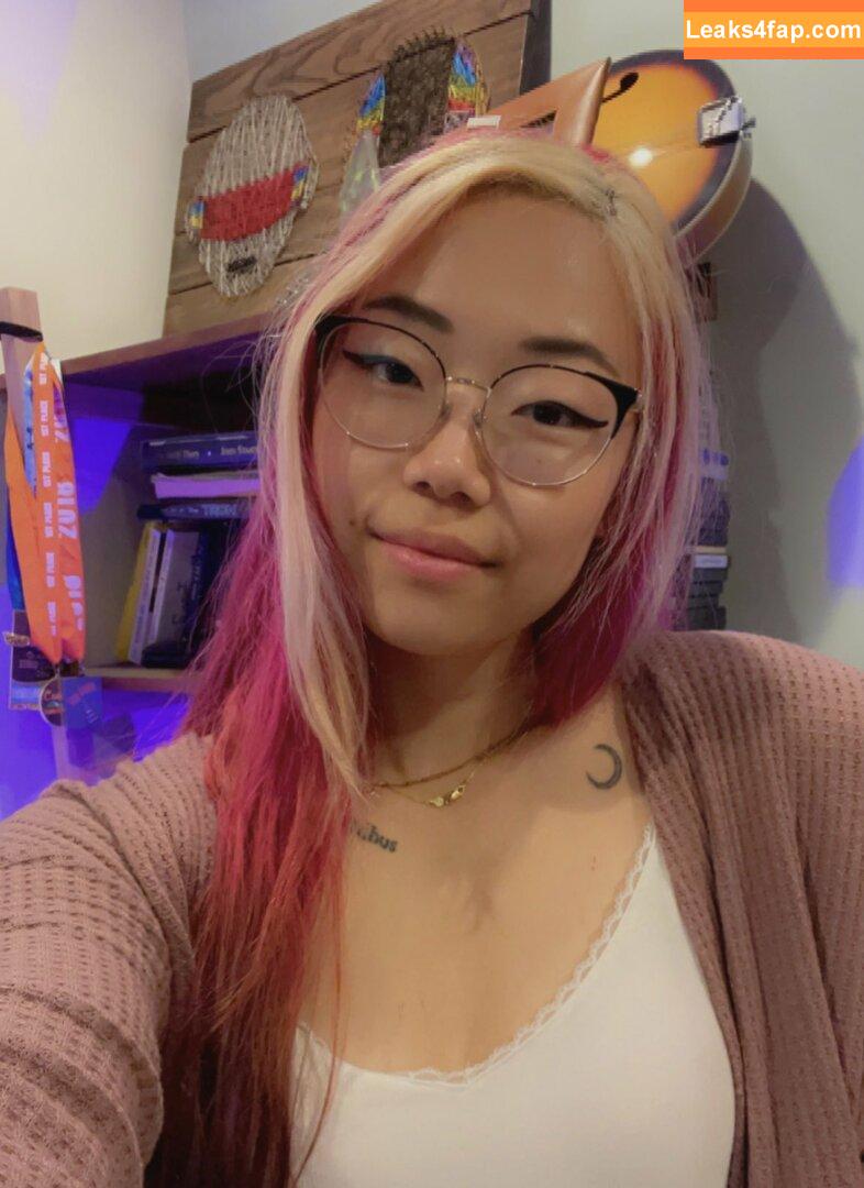 Stella Chung / ParallaxStella / therealparallaxstella leaked photo photo #0443