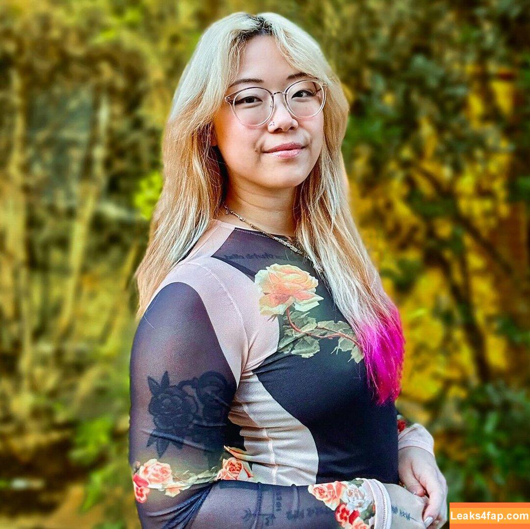 Stella Chung / ParallaxStella / therealparallaxstella leaked photo photo #0595