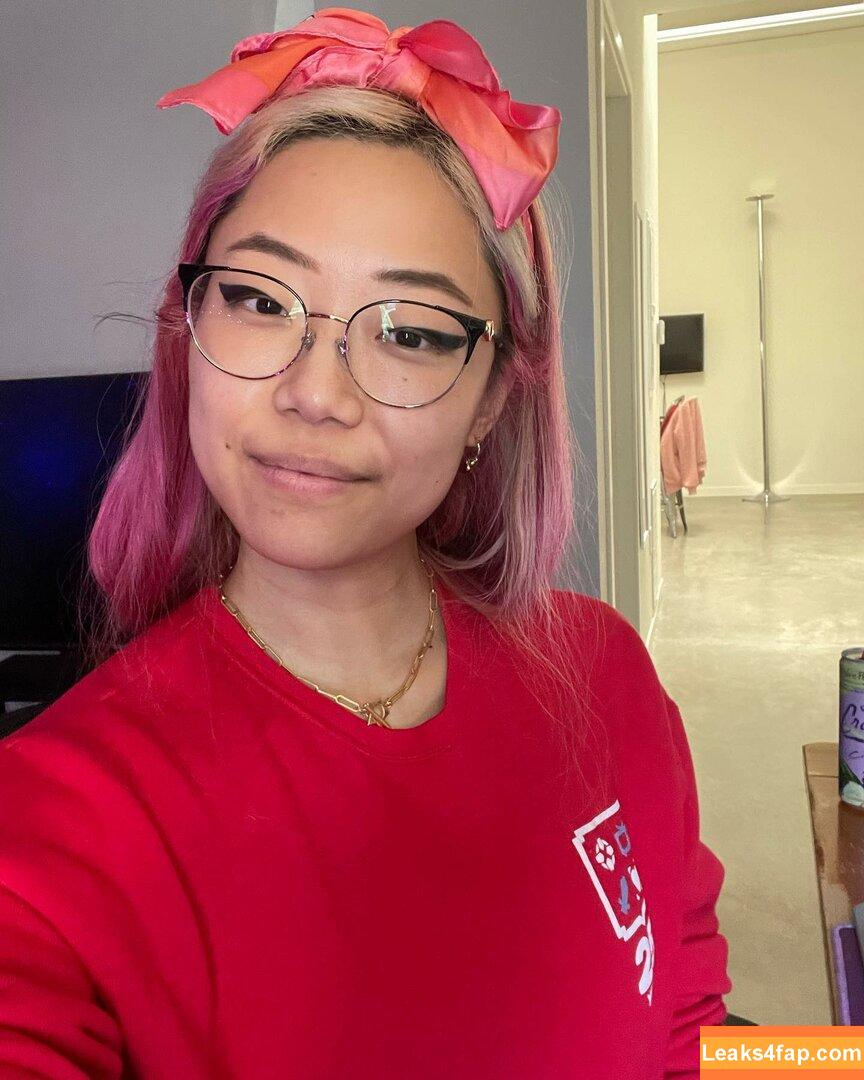 Stella Chung / ParallaxStella / therealparallaxstella leaked photo photo #0686
