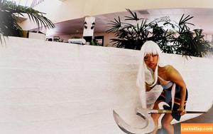 Stella Chung photo #0300