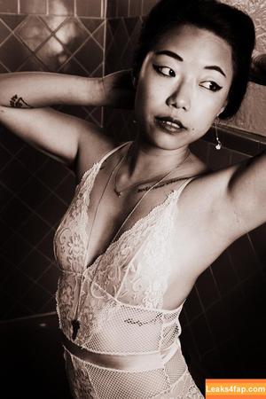 Stella Chung photo #0330